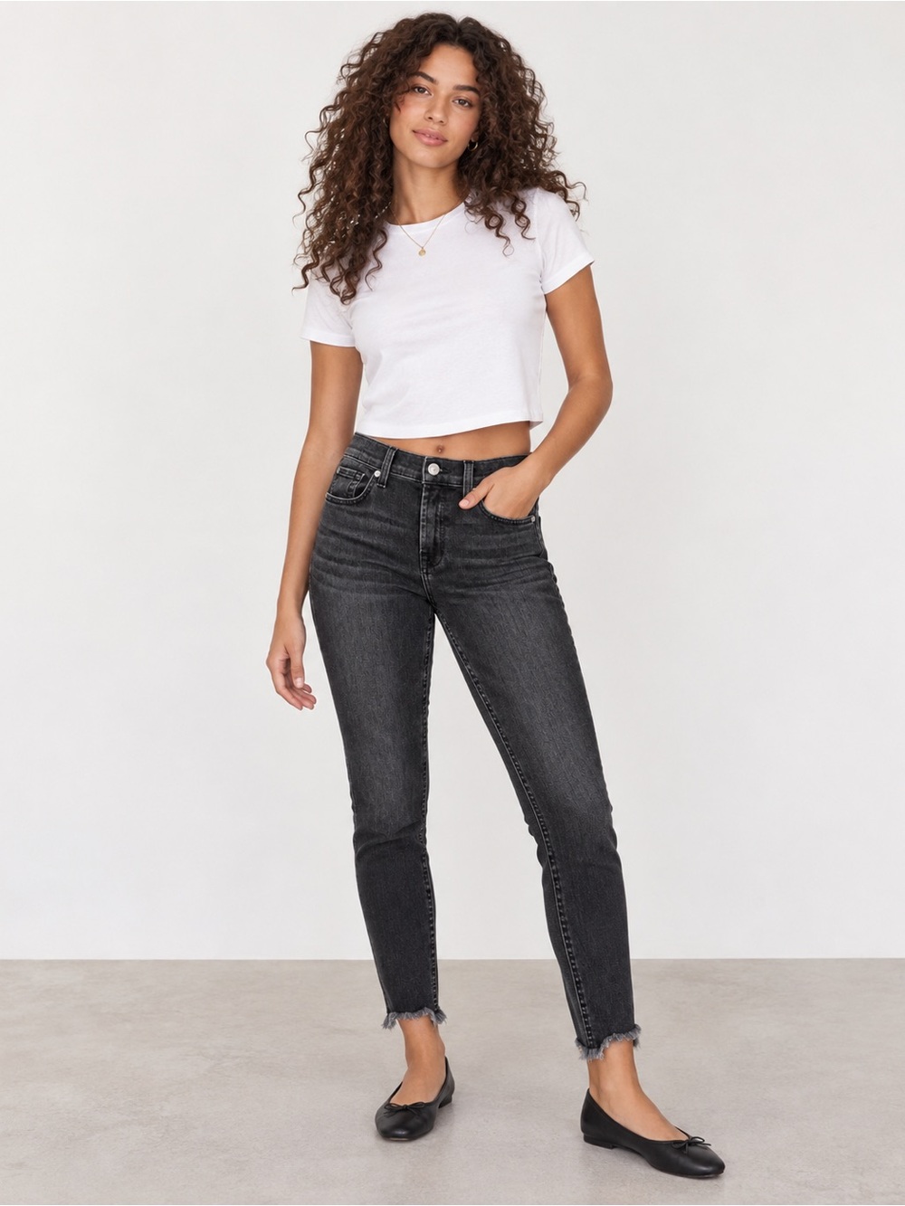 7 For All Mankind Ankle Gwenevere Charcoal Raw Hem Jeans Size 27